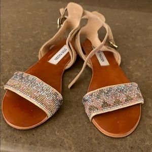 NEW never been worn gem STEVE MADDEN sandals